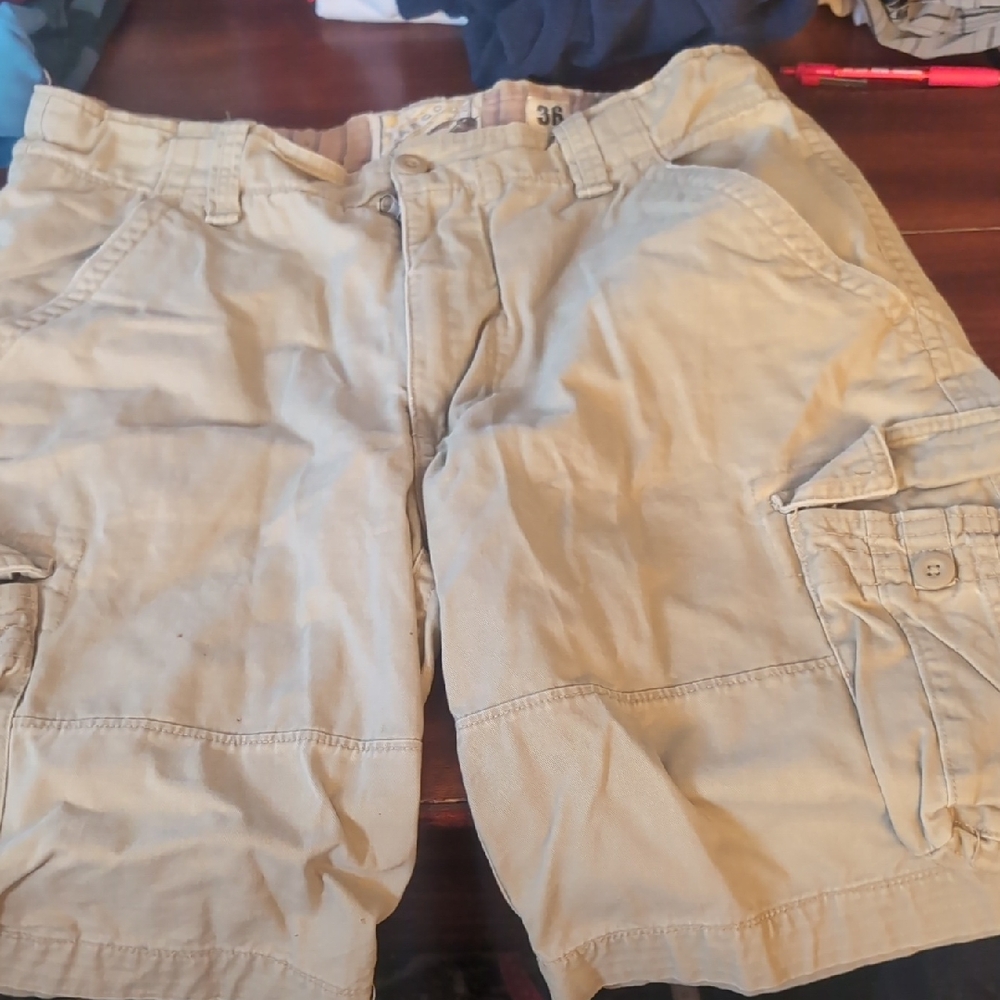 Men's Vintage No Boundaries Tan Cargo Shorts